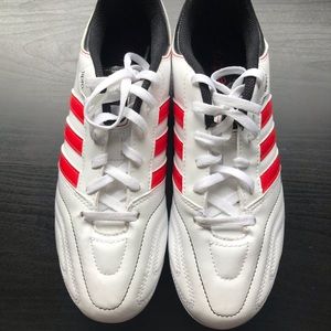 Adidas 11pro soccer cleats.